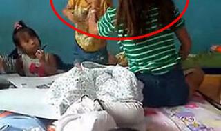 幼儿园老师打孩子